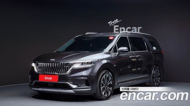 Kia Carnival 2020 — ფოტო 1/20