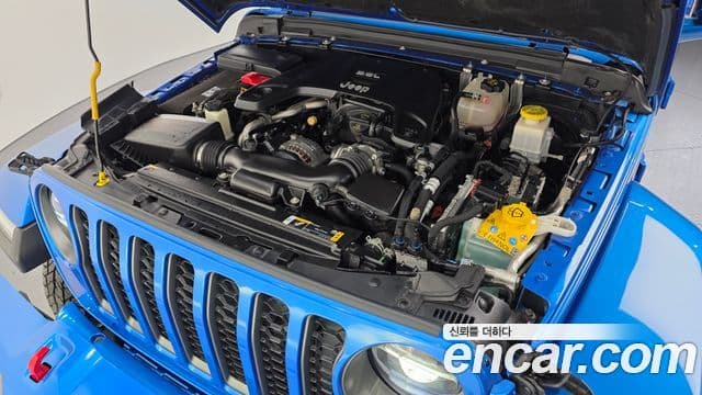 Jeep Gladiator 2021 — ფოტო 4/20