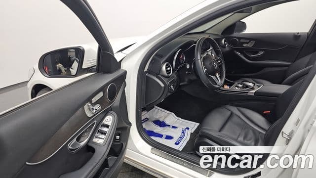 Mercedes-Benz C-Class 2020 — Şəkil 10/20