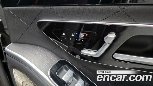Mercedes-Benz S-Class 2022 — ფოტო 18/20