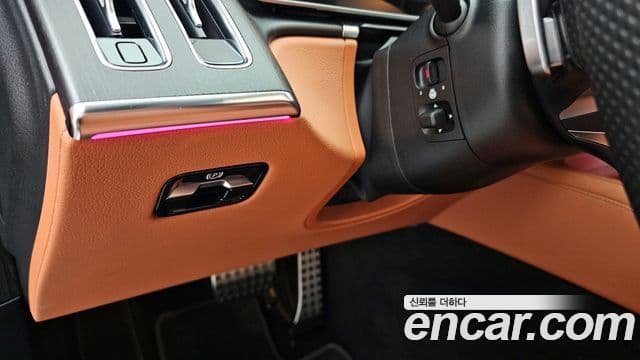 Mercedes-Benz S-Class 2022 — Photo 16/20