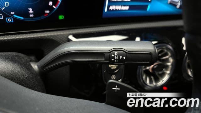 Mercedes-Benz A-Class 2022 — фото 9 из 20