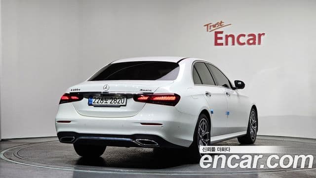 Mercedes-Benz E-Class 2022 — Şəkil 2/20