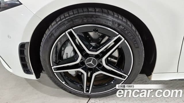 Mercedes-Benz A-Class 2023 — Şəkil 4/18