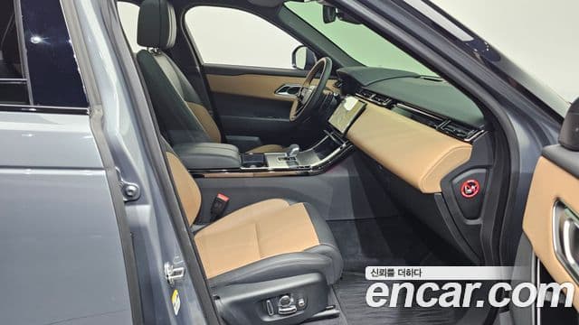 Land Rover Range Rover Velar 2024 — ფოტო 4/20