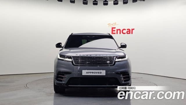 Land Rover Range Rover Velar 2024 — ფოტო 8/20