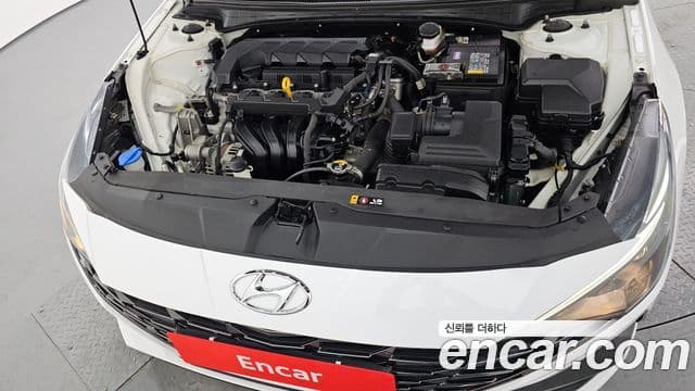 Hyundai Avante 2021 — ფოტო 6/20