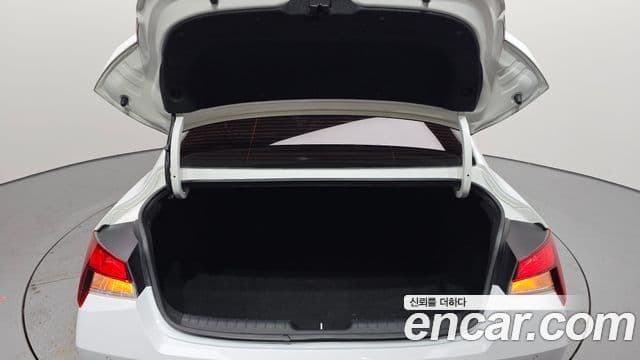 Hyundai Avante 2021 — фото 20 из 20