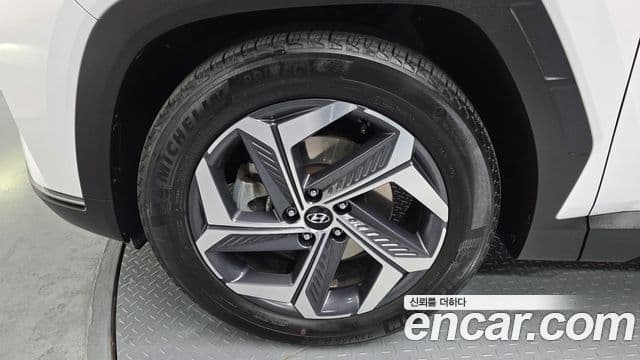 Hyundai The New Tucson 2021 — фото 4 из 20