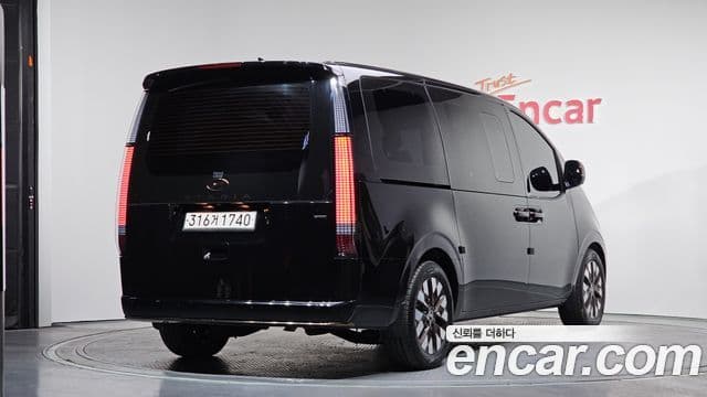 Hyundai Staria 2022 — Şəkil 2/20