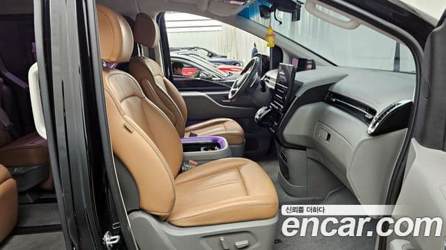 Hyundai Staria 2022 — Şəkil 11/20