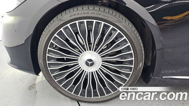 Mercedes-Benz S-Class 2022 — Фото 5/20