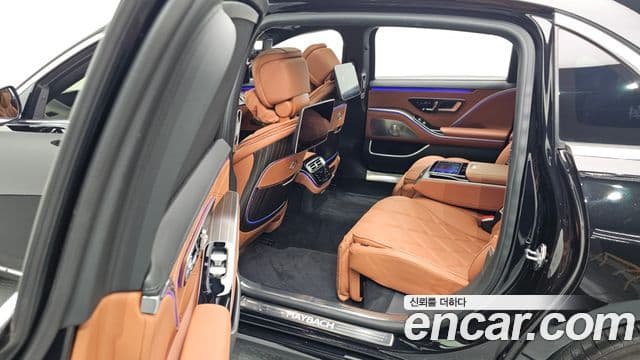 Mercedes-Benz S-Class 2022 — Фото 13/20