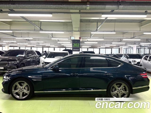 Genesis G80 2023 — ფოტო 10/19