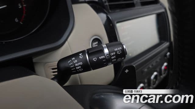 Land Rover Discovery 5 2018 — Şəkil 20/20