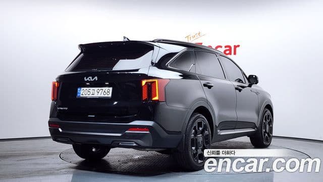 Kia Sorento 2024 — ფოტო 2/20