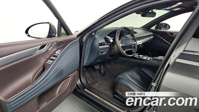 Genesis Electrified G80 2023 — ფოტო 12/20