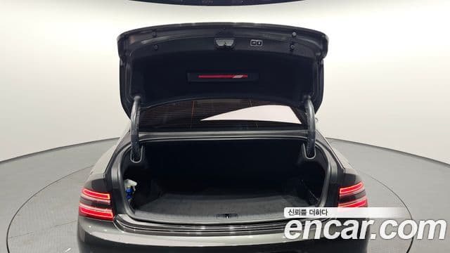 Genesis Electrified G80 2023 — ფოტო 20/20