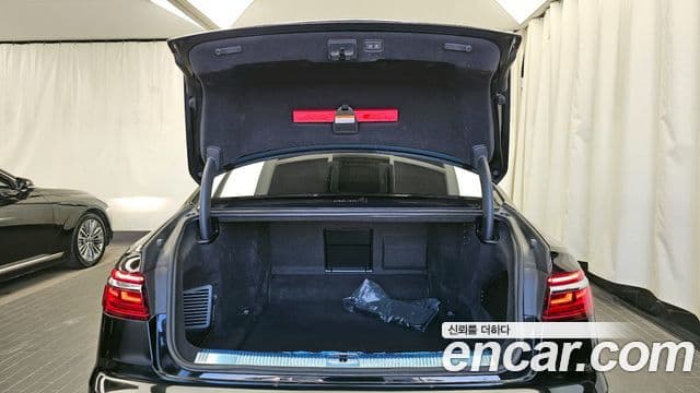 Audi A8 2021 — ფოტო 20/20