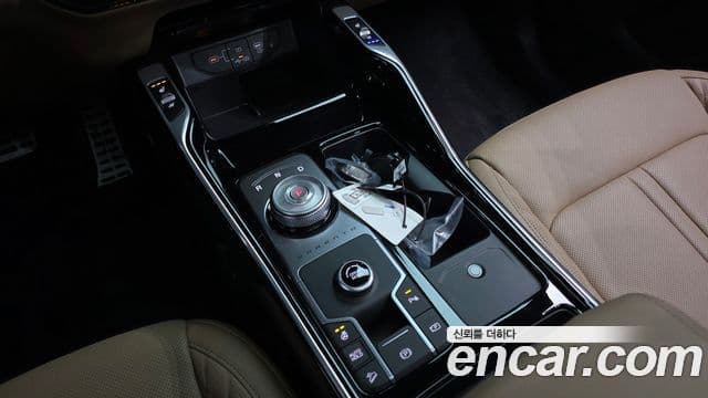 Kia Sorento 2024 — Фото 9/20