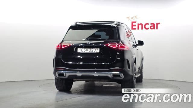 Mercedes-Benz GLE-Class 2023 — ფოტო 4/20