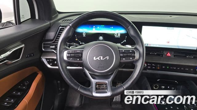 Kia Sportage 2023 — ფოტო 13/20
