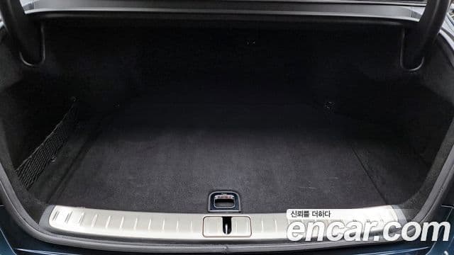 Genesis G90 2022 — ფოტო 20/20