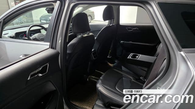 Kia Sportage 2021 — Şəkil 11/20