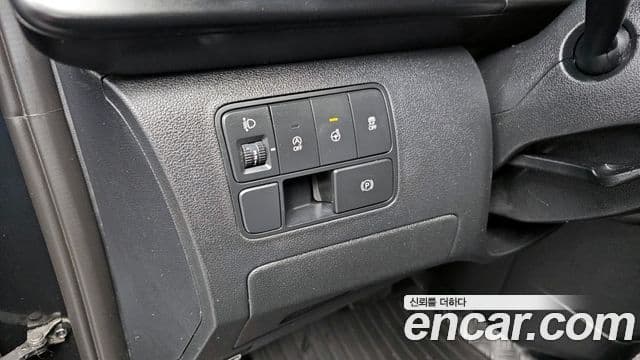 Hyundai Staria 2022 — Şəkil 18/20