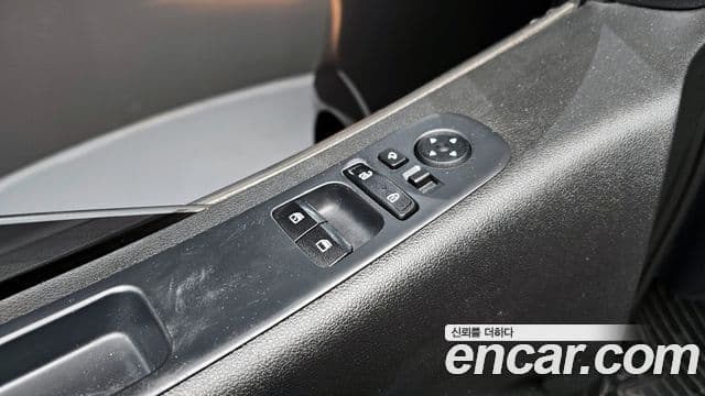 Hyundai Staria 2022 — Şəkil 19/20