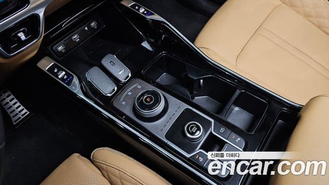 Kia Sorento 2021 — ფოტო 7/20