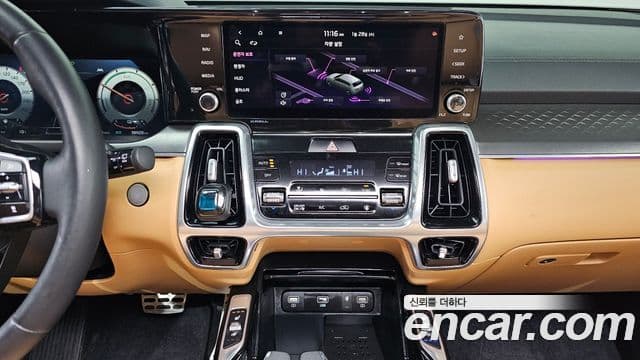 Kia Sorento 2021 — ფოტო 18/20