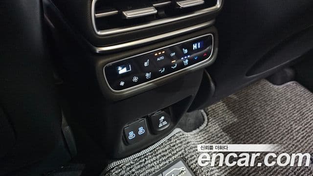 Genesis GV80 2023 — Şəkil 17/20