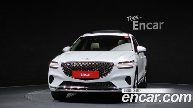 Genesis GV70 2023 — Şəkil 2/20