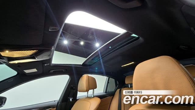 BMW 5 Series 2022 — ფოტო 19/20