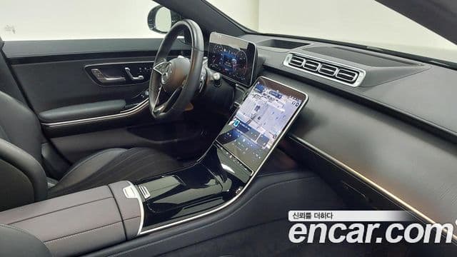 Mercedes-Benz S-Class 2025 — ფოტო 13/20