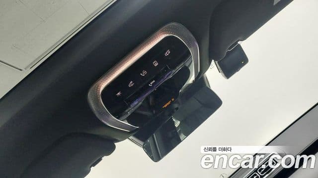 Mercedes-Benz S-Class 2025 — ფოტო 17/20