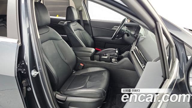 Kia Sportage 2022 — ფოტო 10/20