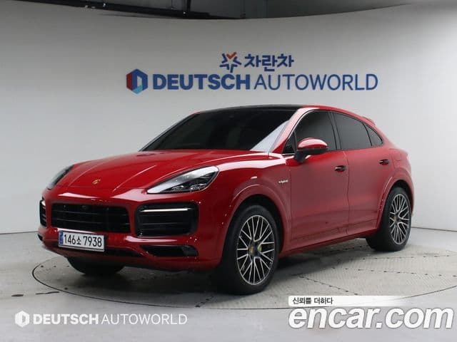 Porsche Cayenne 2021 — ფოტო 10/20