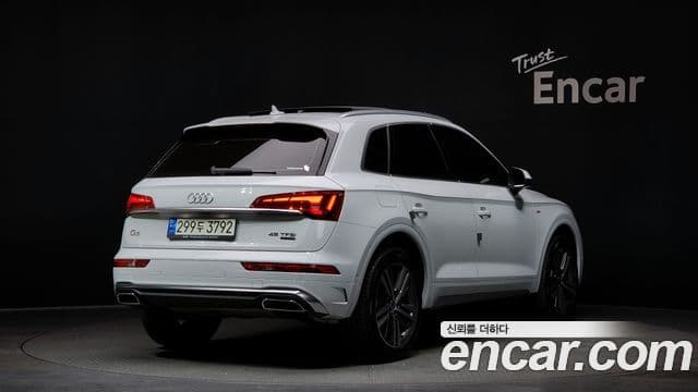 Audi Q5 2021 — Photo 20/20