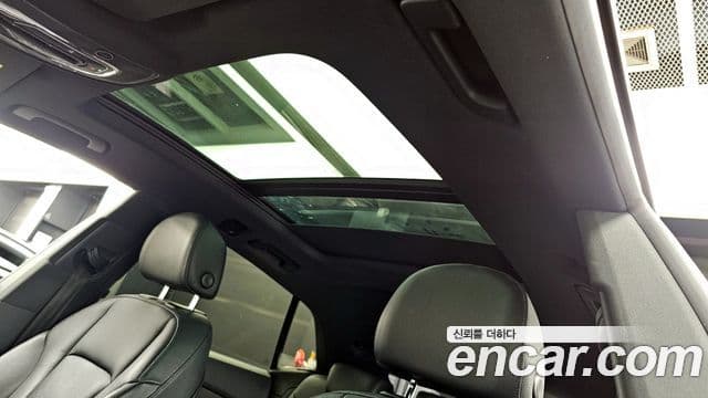 Audi Q8 2021 — Photo 11/20
