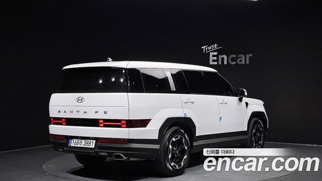 Hyundai Santa Fe 2024 — Фото 2/20