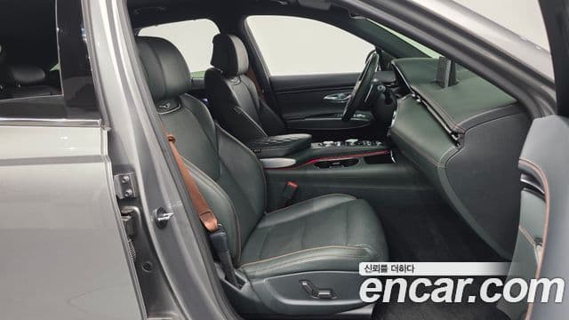 Genesis GV70 2022 — ფოტო 11/20