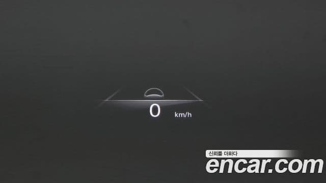 Genesis GV70 2022 — ფოტო 17/20