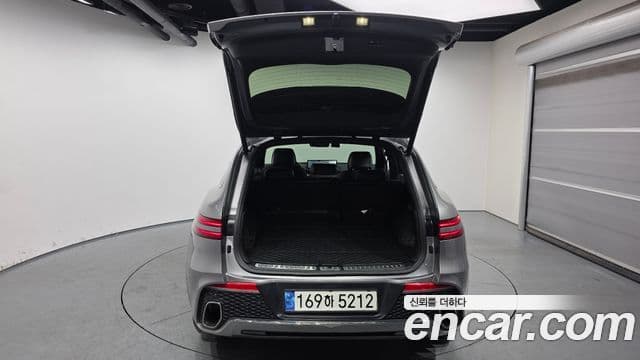 Genesis GV70 2022 — ფოტო 20/20