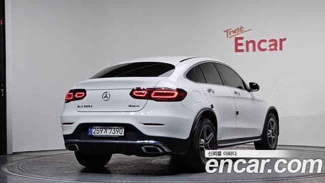 Mercedes-Benz GLC-Class 2021 — Фото 2/20