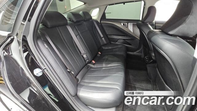 Kia K8 2021 — Şəkil 12/20