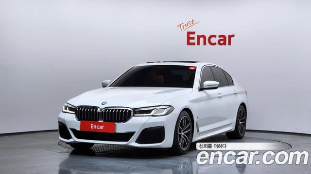 BMW 5 Series 2022 — ფოტო 19/19
