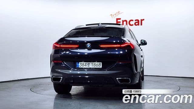 BMW X6 2022 — ფოტო 15/20