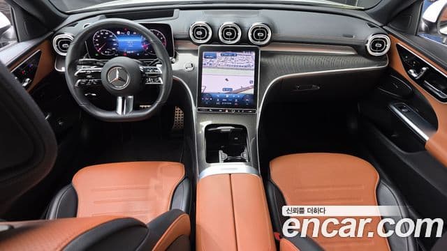 Mercedes-Benz C-Class 2022 — ფოტო 7/20